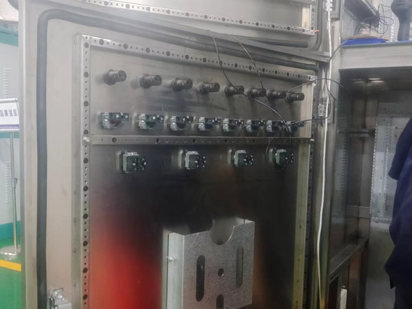 5c198d0aadc363e31b3c2047e65b3471.jpg 01.jpg