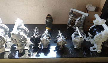 气动隔膜泵图片