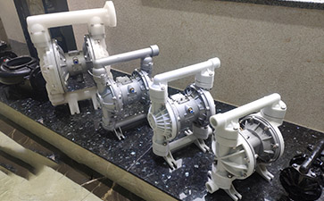 气动隔膜泵图片