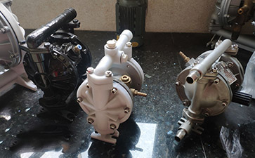 气动隔膜泵图片