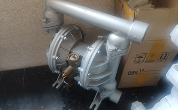 气动隔膜泵图片