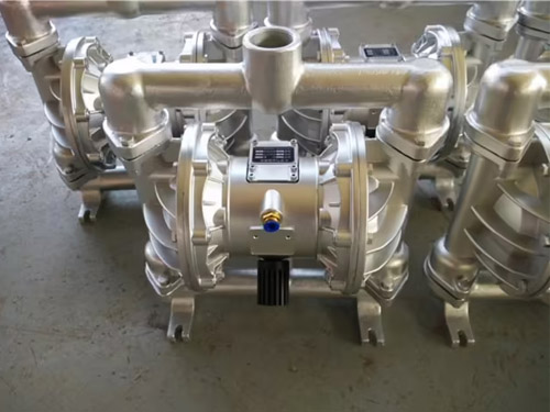 气动双隔膜泵图片