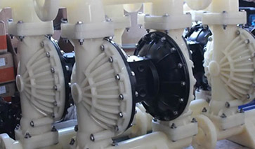 不锈钢隔膜泵图片