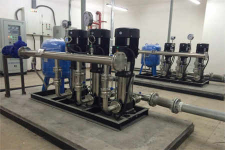 ���ܺ�ѹ��ˮ�豸���ά��